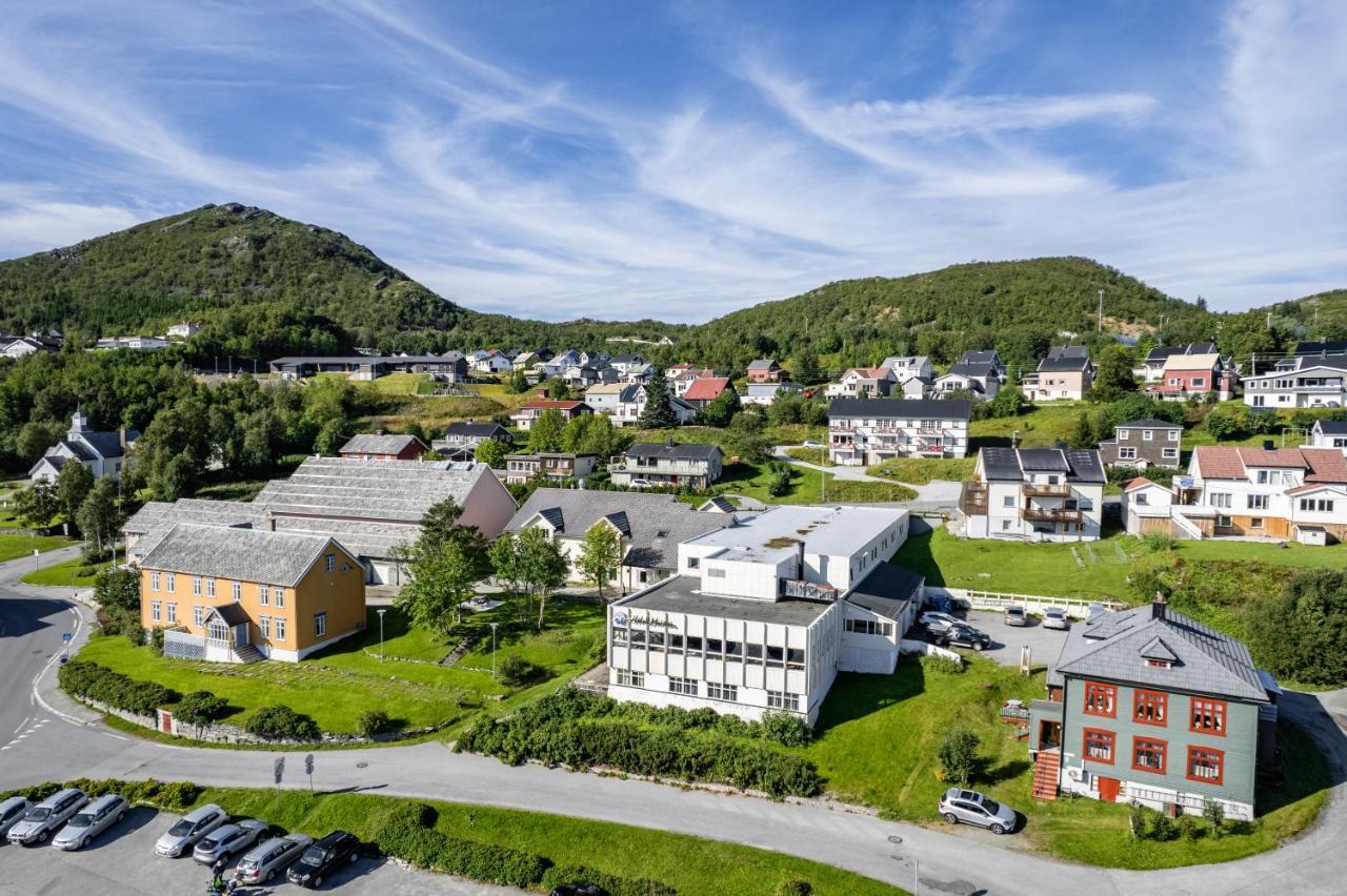 Hotell Maritim Skjervøy エクステリア 写真