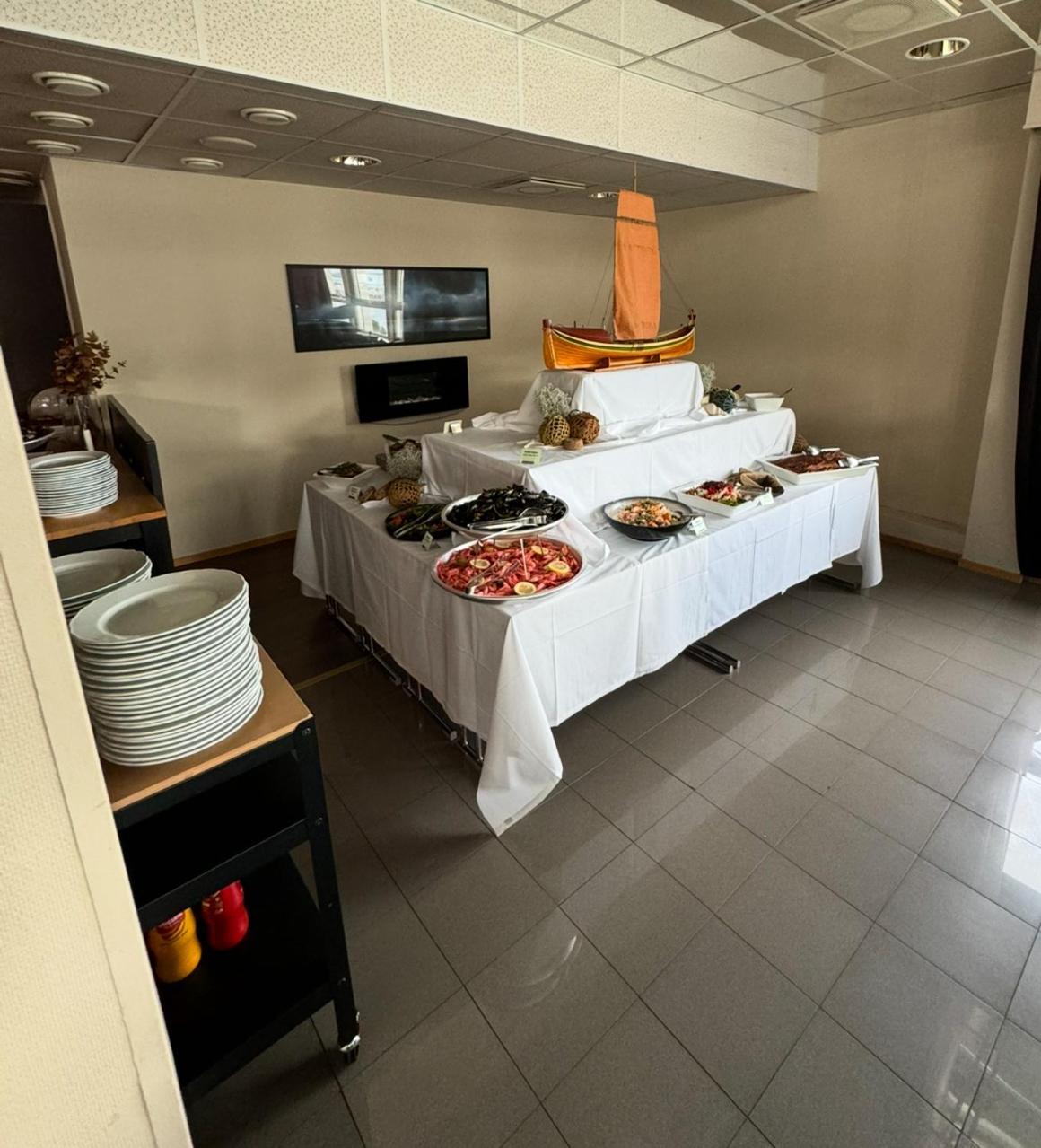 Hotell Maritim Skjervøy エクステリア 写真