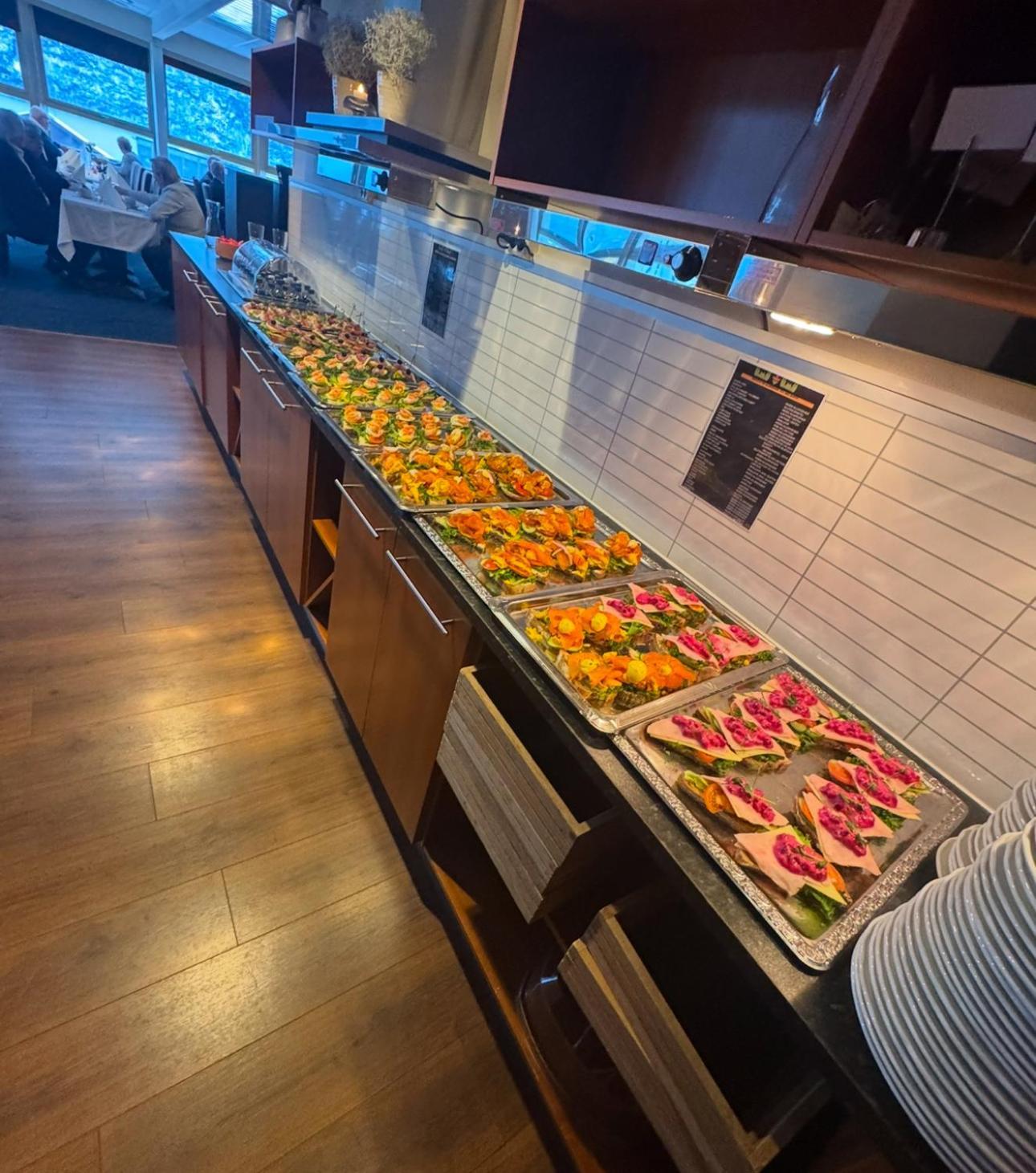 Hotell Maritim Skjervøy エクステリア 写真